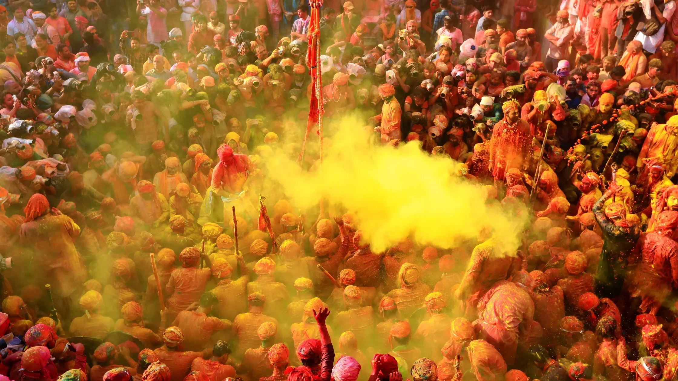 barsana mathura holi